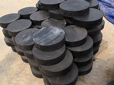 弥渡县板式橡胶支座由若干层橡胶片与薄钢板经加压硫化